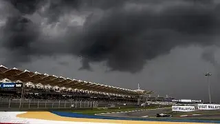 F1™ classic Sepang R26 Renault wet lap