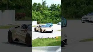 This is how you drive a Huracan 😳 