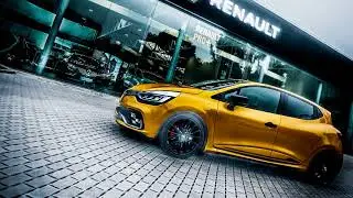 Uw Bedrijf in Beeld - Renault Garage Devos-Capoen in Kuurne