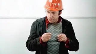При какой температуре бюллетень дают? 37,3! А, у меня 36,6, придётся ещё подержать! Градусник давай!