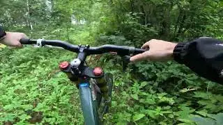 Поездка на дачу - спуск по гравийной дороге. Downhill.
