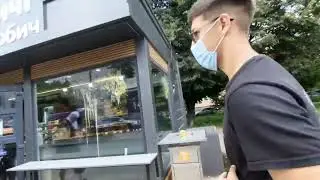 У Дрогобичі нещодавно встановлені МАФи “Кулиничів” закидали фаєрами та яйцями