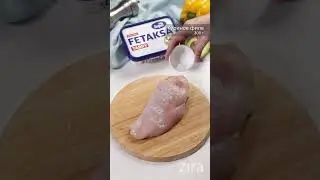 Греческий салат с курицей и авокадо