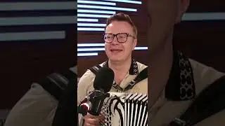 Песня 💥«Морошка» в живую на радио «Шансон»🔥 