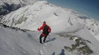 Schwarzeck (2636m) ski descent - untracked powder perfect!