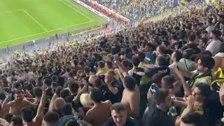 Fenerbahçe 1-0 Lille  Golden sonra tribünler #fenerbahçe #lille #irfancankahveci #mourinho