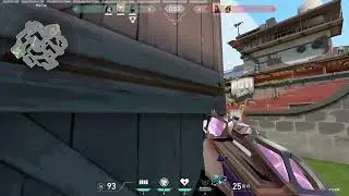 Valorant: Just shoot at there heads
