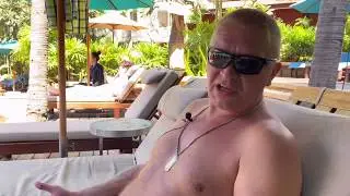 Бубль отвечает на вопросы и побеждает Орского.