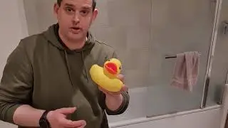 Rubber Ducky Magic Zach King-style #aftereffects #madewithfilmorapro #shorts