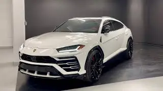 2020 Lamborghini Urus - Revs + Walkaround in 4k