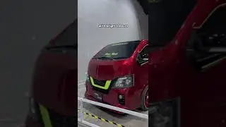 Tokyo Auto Salon: Pink Van 🚐