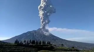 DETIK DETIK MERAPI ERUPSI 11 MEI 2018 SEMOGA SEMUA DALAM LINDUNGAN ALLAH SWT