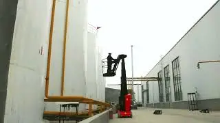 Vertical mast boom lift