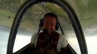 Полет на спортивном самолете ЯК-52, вид на второго пилота.