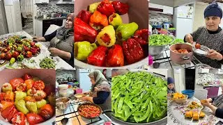 Chatting with my mother and Güler about the old days, stuffed peppers, beans, and cooking the fir...