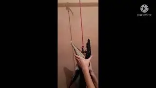 Мозазавр ест акулу