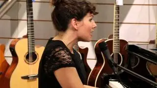 Chris And GIleah LIVE "A Seaboard Song"