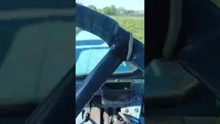 Т-40АМ с плугом по болоту