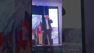 Песня на благотворительном концерте 