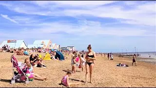 Walking Tour - Southend on Sea Beach and Southend-on-sea road on a Summer Day
