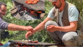 TAŞ ÜSTÜNDE MANGAL --10 TON BAL SATAN ARICI