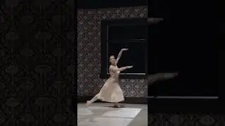 Shoot the moon - NDT - Sol León & Paul Lightfoot