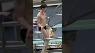 DANCING DIVER STRIKES AGAIN 🕺🪩