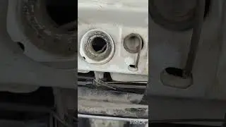 Как открыть капот Лада Калина 