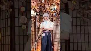 Ayaka receives her vision ❄️ #genshinimpact #cosplay #ayaka ￼