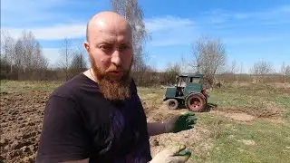 I BROKE THE TRACTOR! I'M BUILDING A BIG GREENHOUSE! THE VEGETABLE GARDEN IS PLOUGHING!