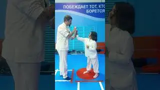 Разбиваем доски 🥋🤜🪵/Wing Chun training #Wingchunvl #top #martialartstraining #russia #kungfu #1k