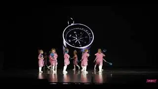 SMART DANCE, 