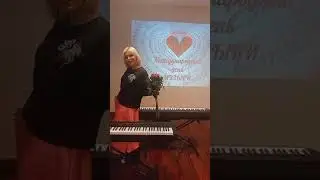 С международным днём музыки!!!