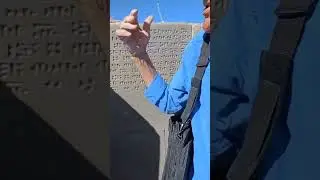 Mehmet amca, Dünyada Urartu dilini bilen çok az kişiden biri.