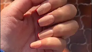 Uñas nude con frances rojo ( segundo relleno y cambio de diseño )