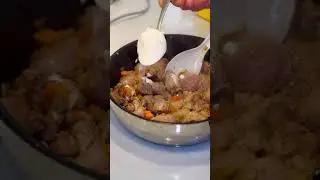 Гуляш из бедра индейки 