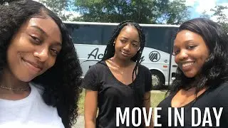 COLLEGE SENIOR Move in Day ! Free TSwizzle Concert !?