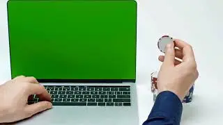 green screen laptop 💚 Laptop green screen video