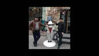 Чин дустларим