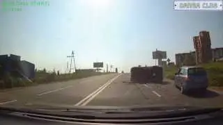 Мужик попал!!! Кульбит полицейского УАЗа!!!