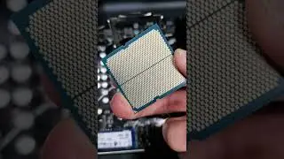 How to install a processor into an AM5 socket?