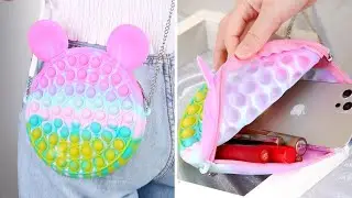Pop It Zip Crossbody Bag