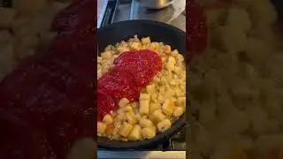 Baked gnocchi with cheddar cheese quick easy dinner that tastes great. #food #easyrecipes #cooking