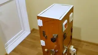Детский развивающий стенд