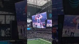 The Cowboys just showed an Ezekiel Elliott highlight video. Nice tribute | 