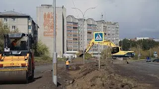 ДСИО продолжает ремонт центральной улицы в Саянске