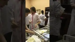 Как правильно одевать стерильные перчатки