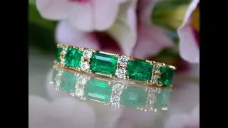 Stattlicher Smaragd Ring mit Brillanten | Stately Emerald Band with Diamonds