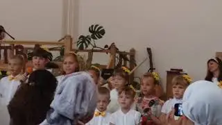 Ветвь на лозе приносит плод