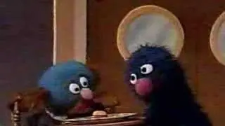 Sesame Street - Grover the Waiter - Big Hamburger